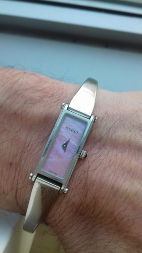 Gucci 1500l edelstahl perlmutt - gucci,